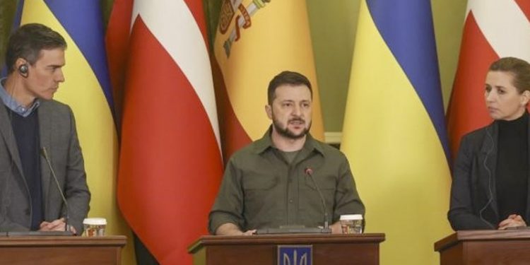 Suma y sigue: 1.000 millones más para Defensa