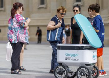 Llegan a España los primeros robots autónomos de reparto