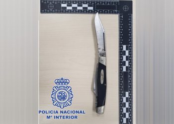 Atracan en Jerez a una persona de 59 años con una navaja y son detenidos instantes después