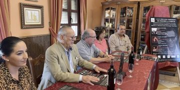 Juana la del Pipa, Saray García y Felipa del Moreno actuarán en la A.C.F. Fernando Terremoto