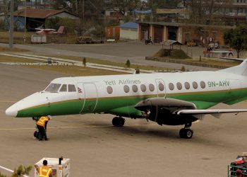 25 muertos tras estrellarse un avión con 72 pasajeros en Nepal