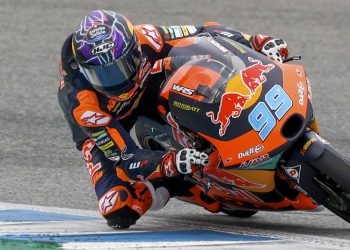 Deniz Oncü lidera los test privados de Moto3 en Jerez a pesar de la lluvia