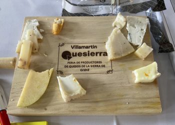 El queso curado de cabra Montes de Alcalá se impone como el mejor de Andalucía en QUESIERRA