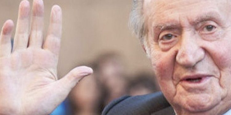 El Rey emérito Juan Carlos I regresa a España en medio de tensiones en Zarzuela