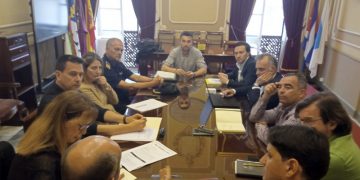 Comienza la implementación de la Zona de Baja Emisiones en Cádiz