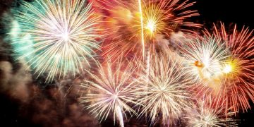 Sustituídos los fuegos artificiales en Castellar por confeti