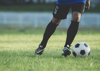 Desarticulan una organización criminal que amañaba partidos de fútbol en Cádiz