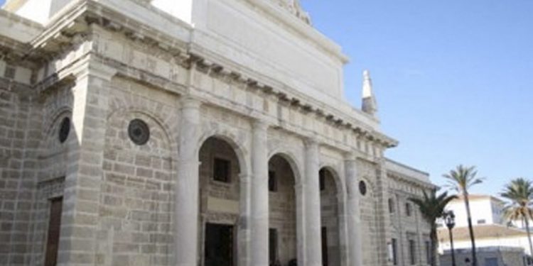 La Casa de Iberoamérica de Cádiz acoge un taller para fomentar el pensamiento crítico y la diversidad de opiniones