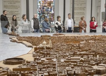 El Ayuntamiento de Cádiz celebra el Día Internacional de los Museos con visitas teatralizadas