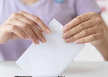 Casi un millón de votantes están llamados a las urnas este fin de semana en la provincia de Cádiz