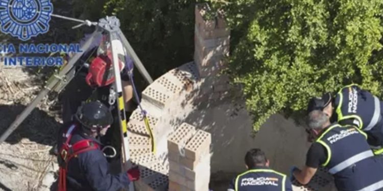 Detenido un septagenario con antecedentes por un posible homicidio relacionado con el hallazgo de un cuerpo en un Pozo de Riego en Jerez